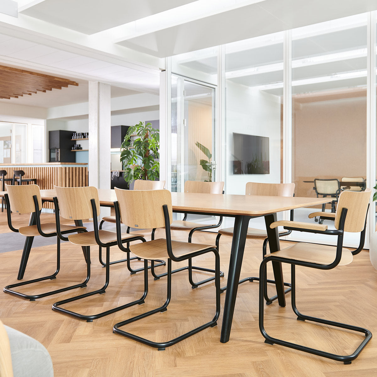 1500 Table