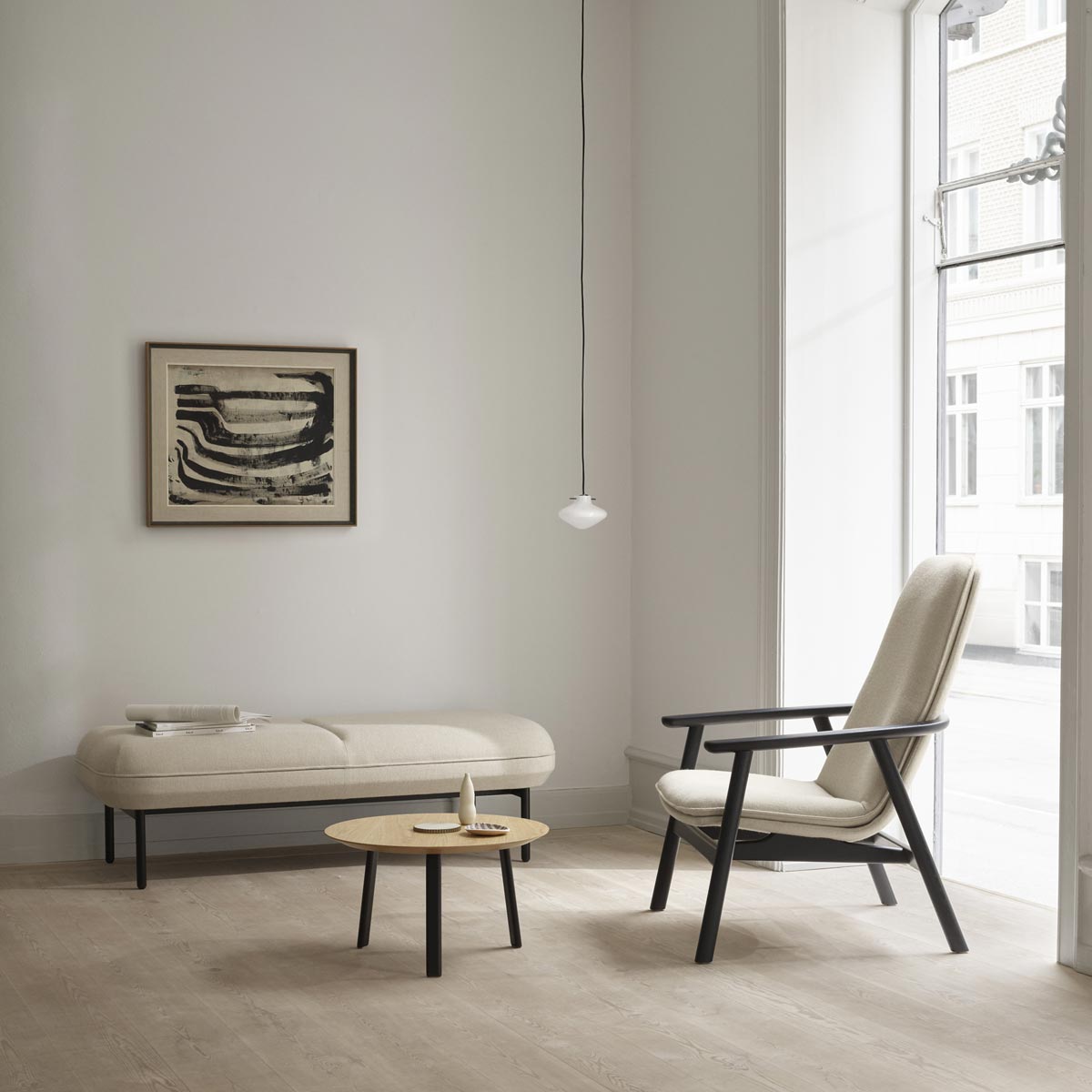 Uku Lounge Chair