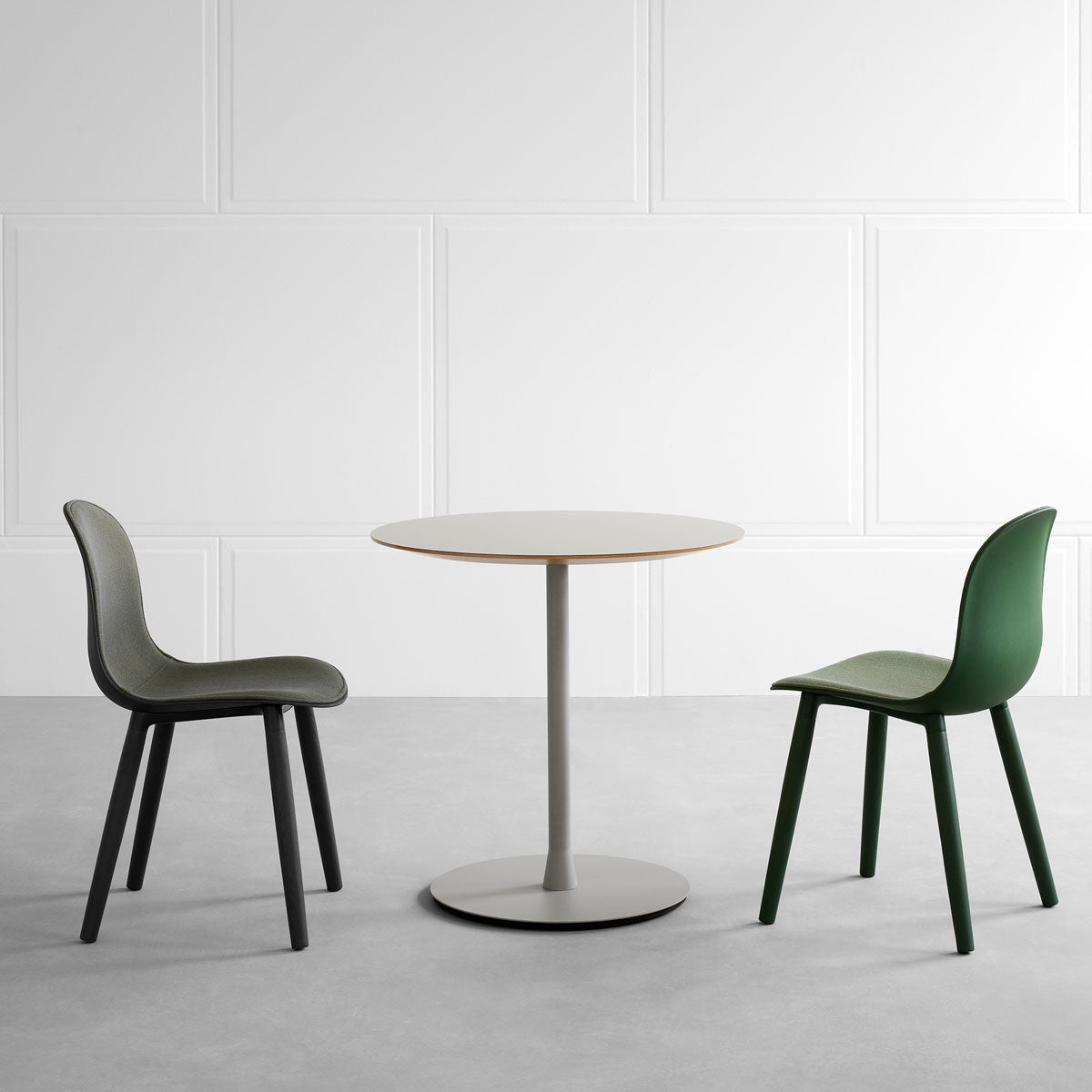 Kin Chair Wooden Legs