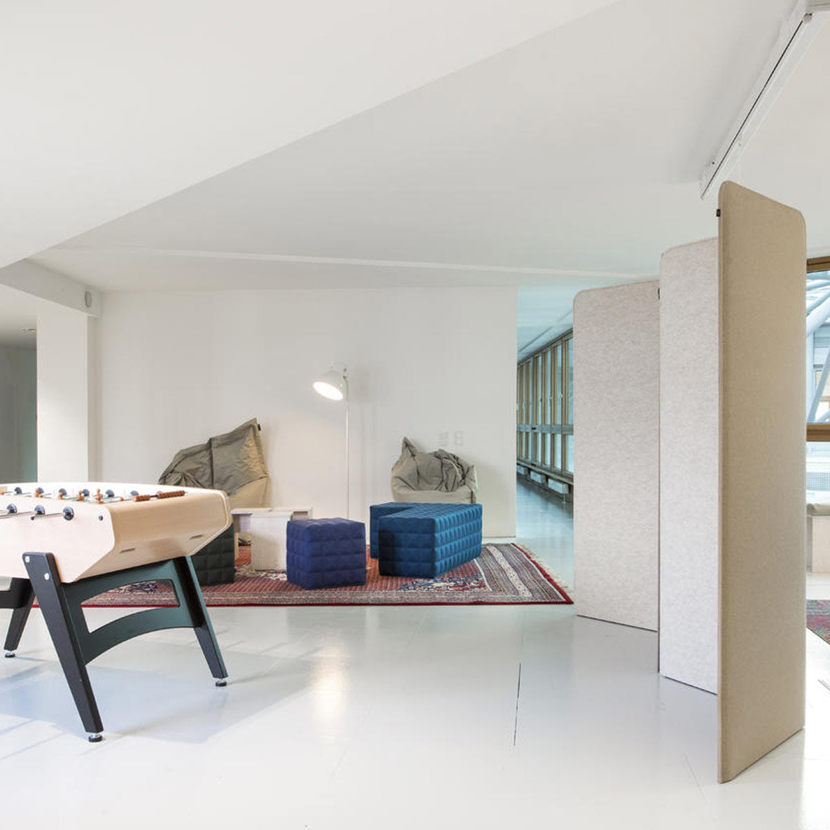 BuzziScreen Room Divider