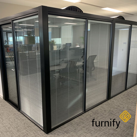 Cell Pod Office Work Pods with Integrated Blinds