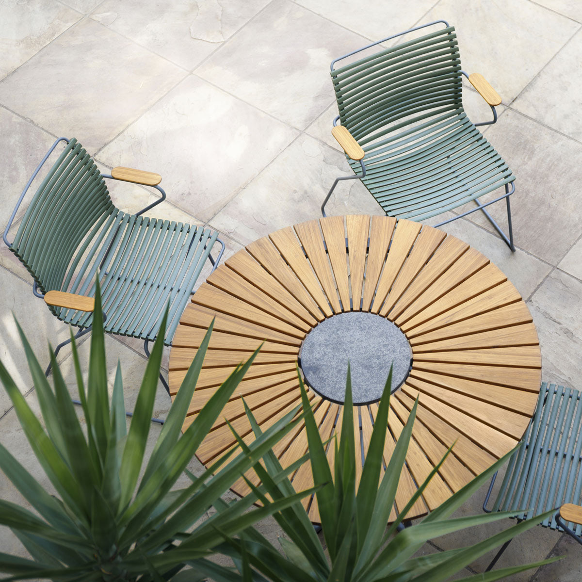 Circle Dining Table