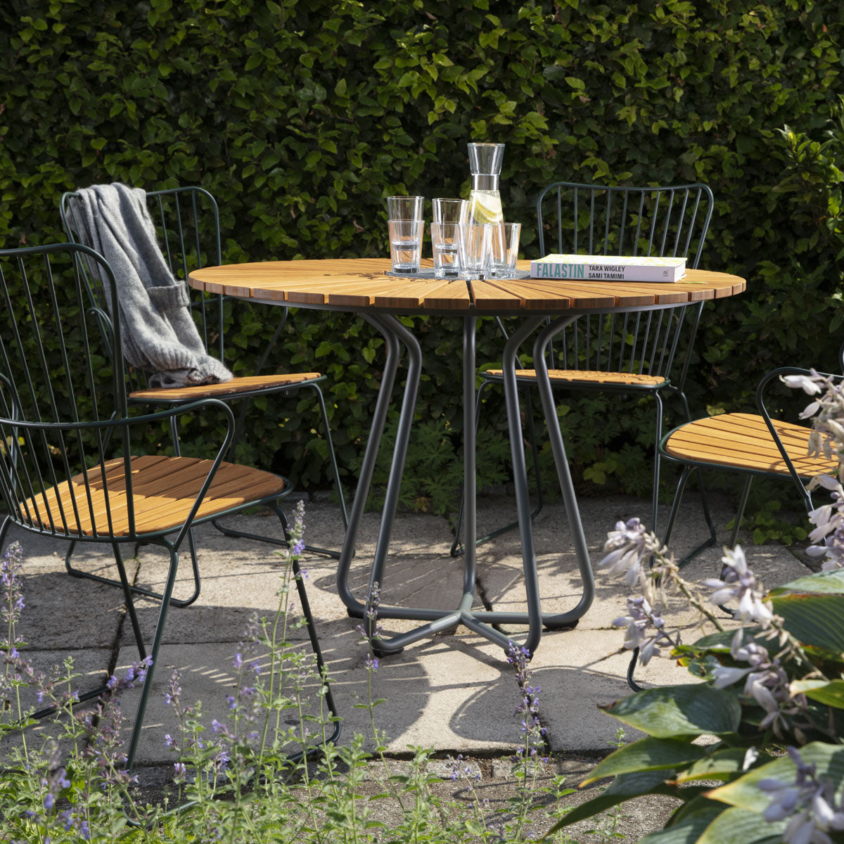 Circle Dining Table