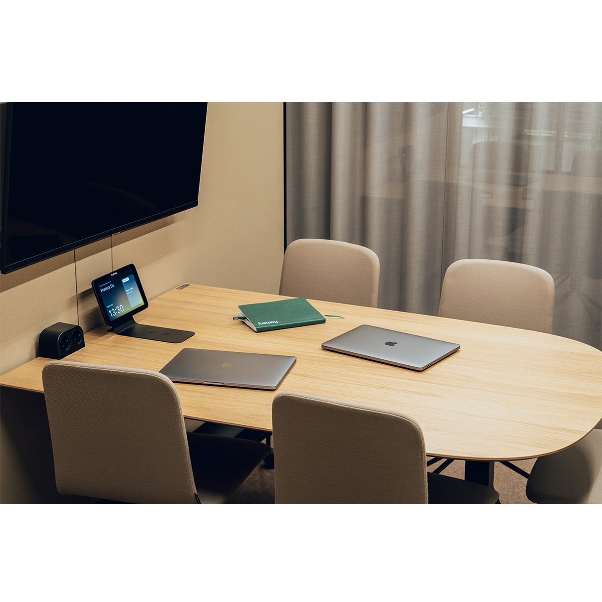 Framery Six Table