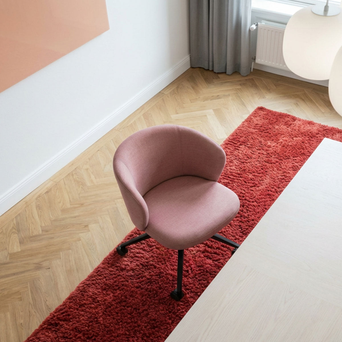 Coco Meeting Chair