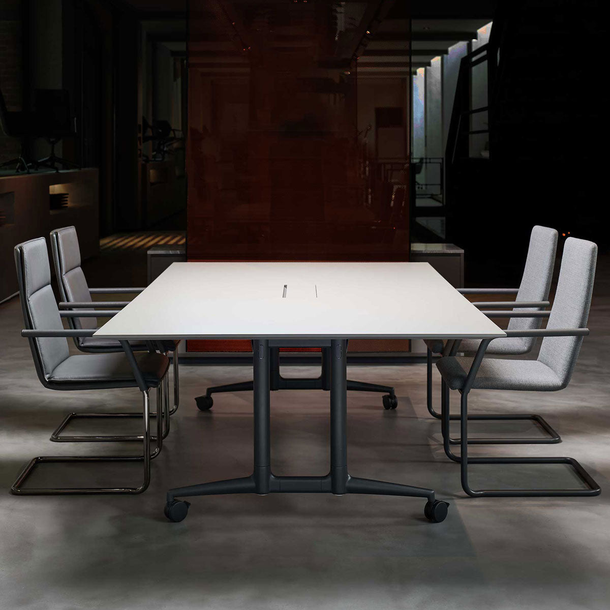 Fina Fold Table