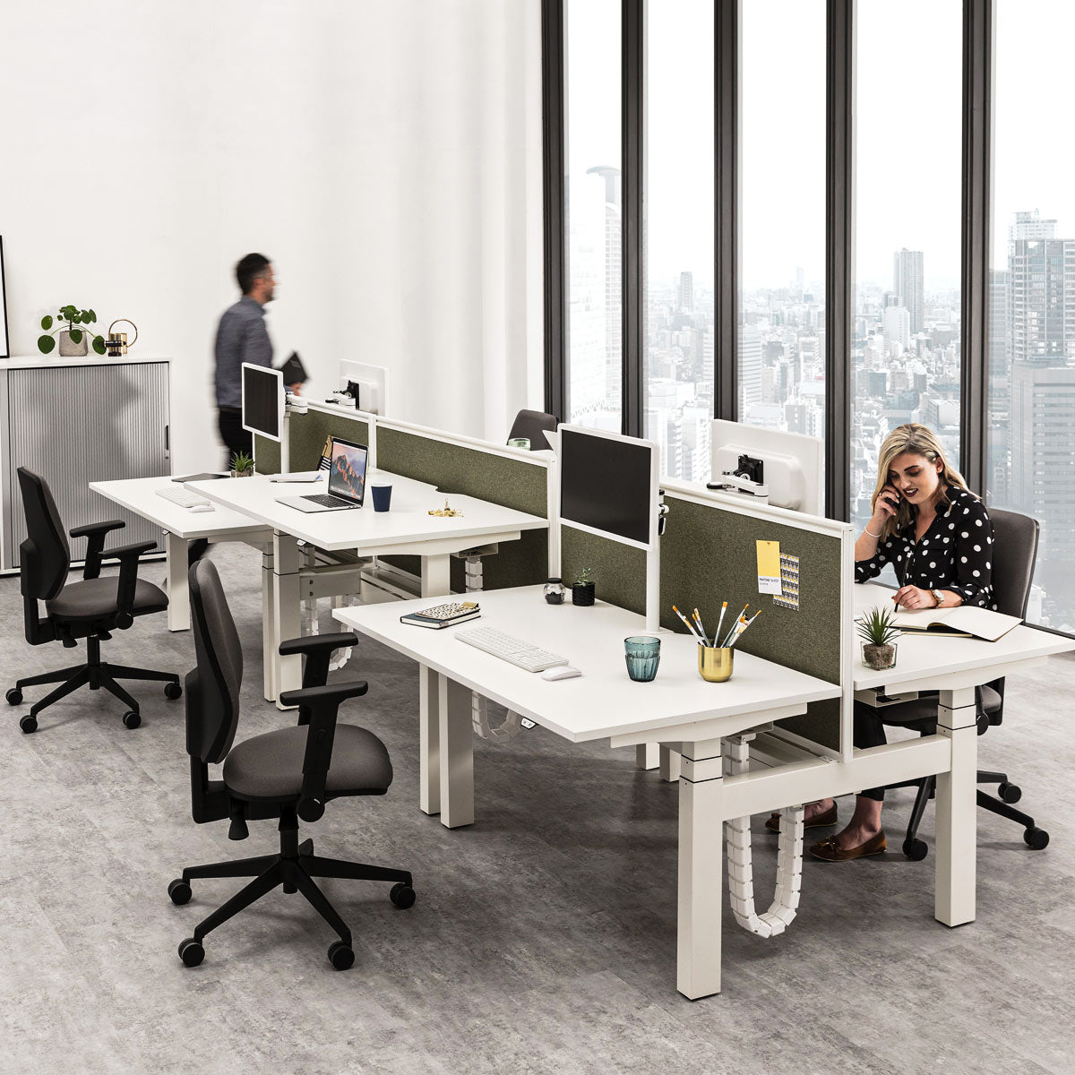 Freeway Height Adjustable Bench Desk