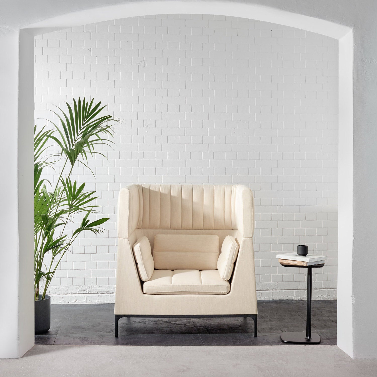 Haven High Back Privacy Chair