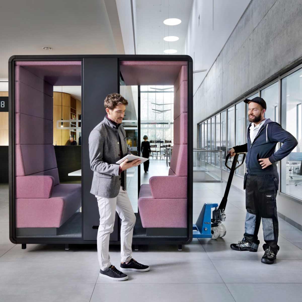 HushMeet Meeting Booth