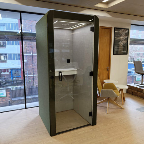 Penelope Phonebooth without floor