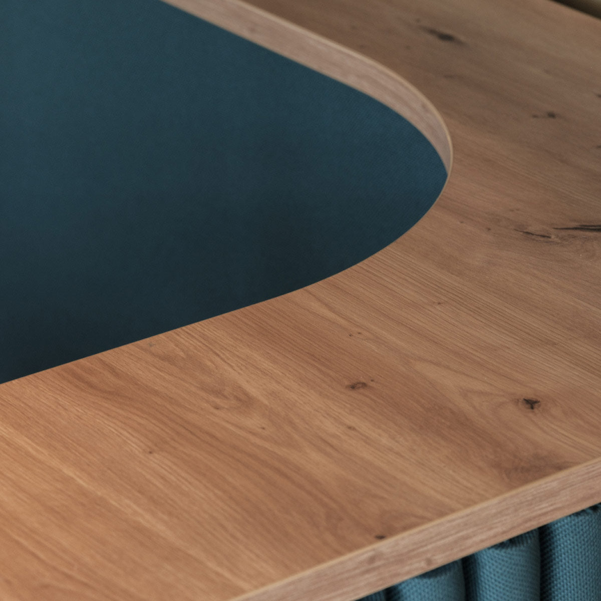 Reece Reception Desk Top Detail