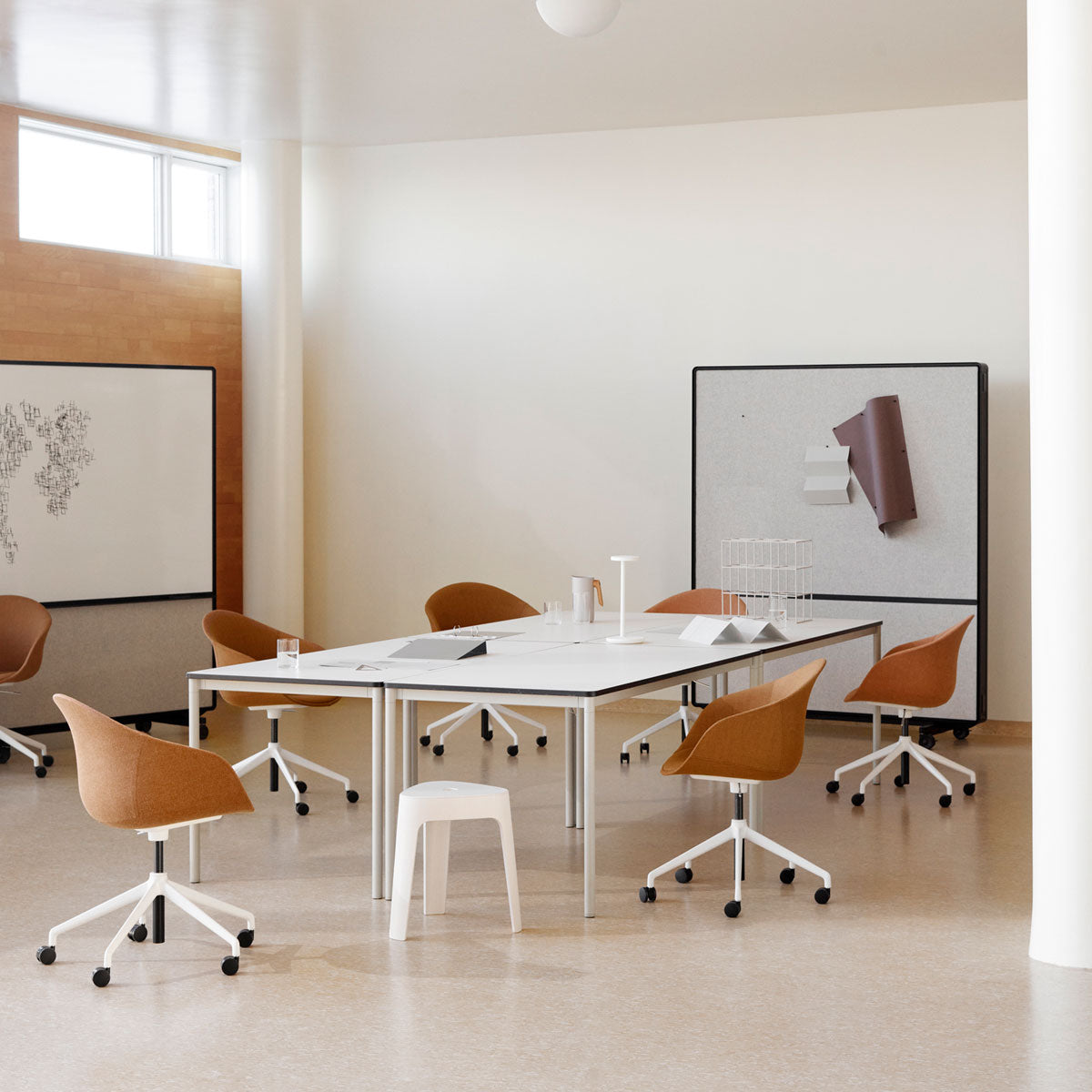 Kin Tub Chair on Castors