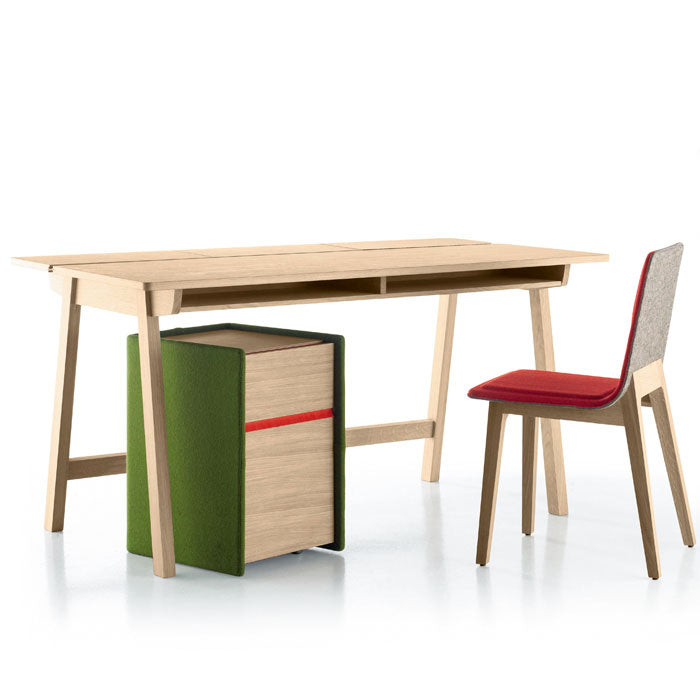 Landa Mobile Pedestal