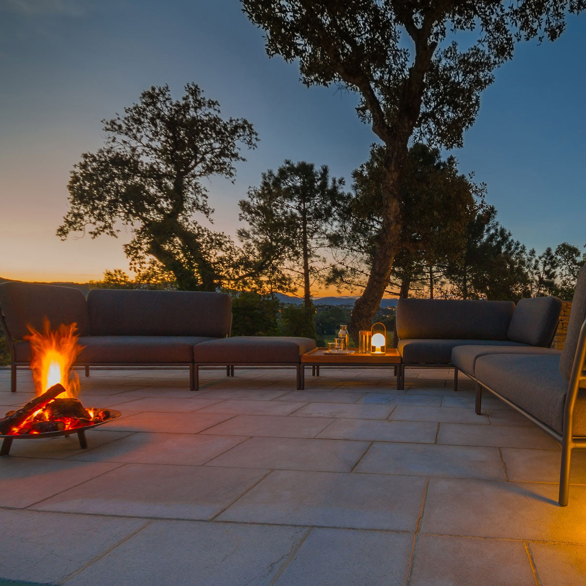 Level Outdoor Sofa