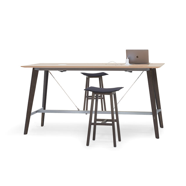 Cubb High Table