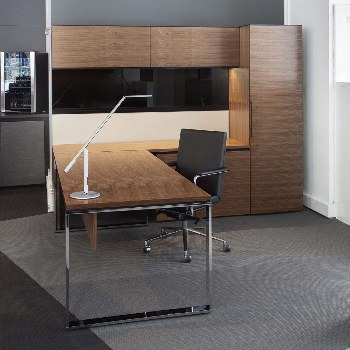 Pure Executive Desk on Workwall