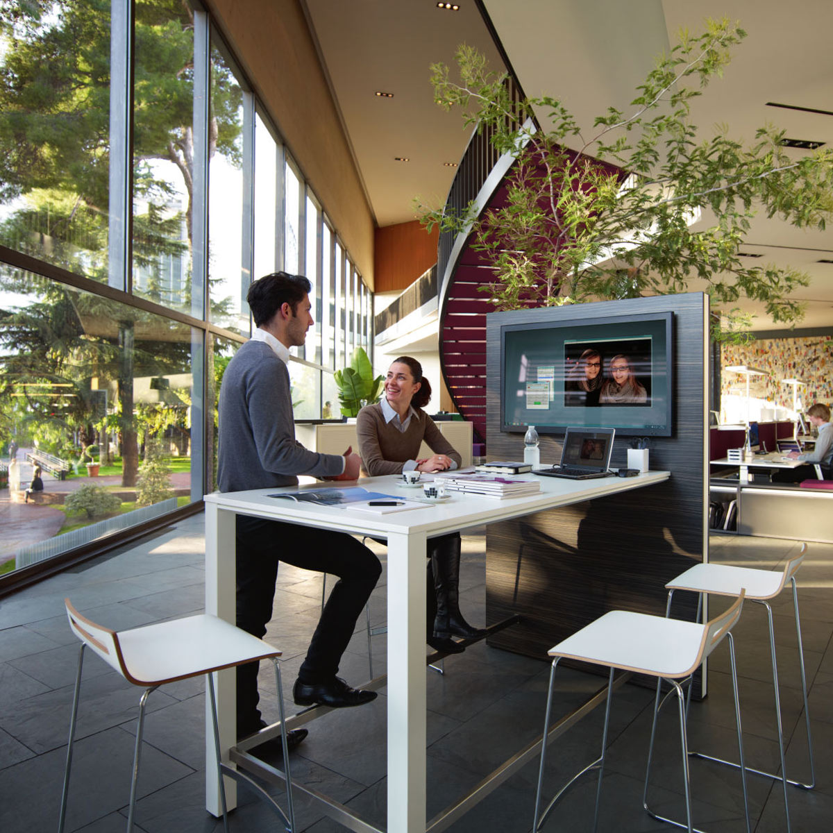 Temptation High Media Table