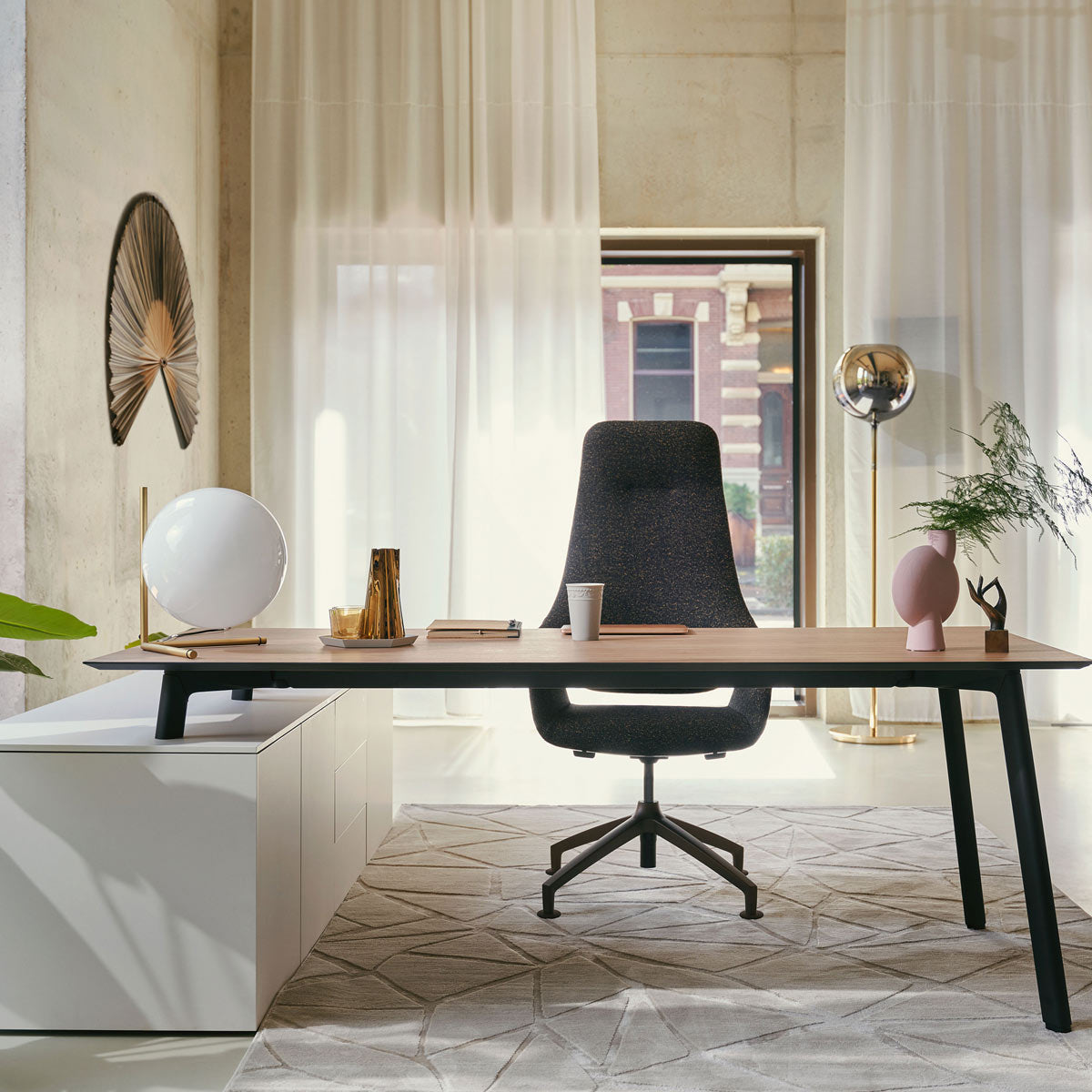 se:Vision Executive Desk