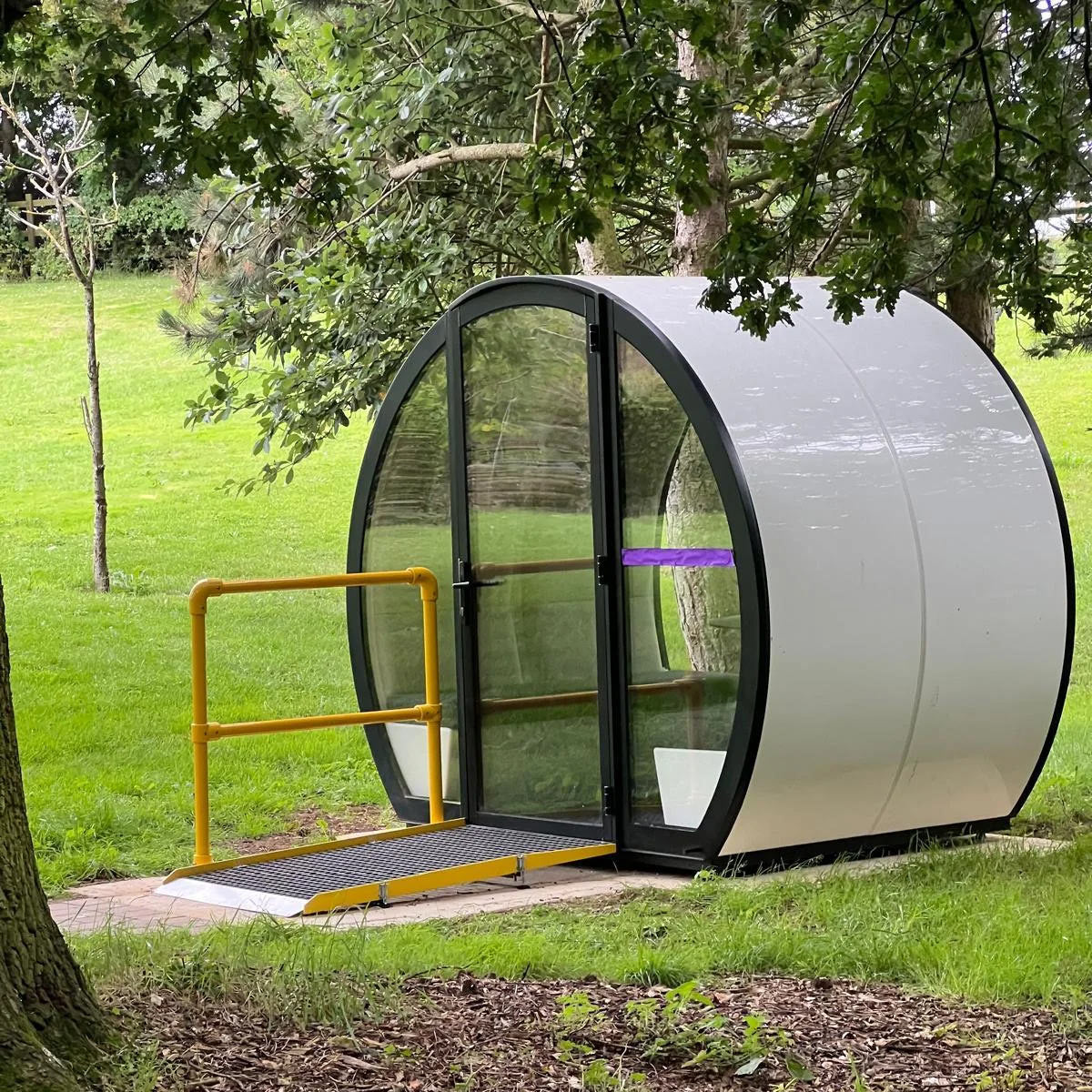 Outdoor Four-Person Pod