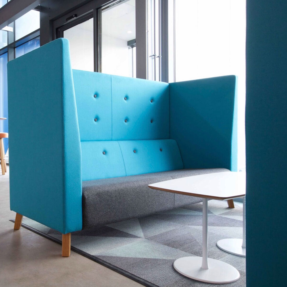 Jensen-Up Sofa