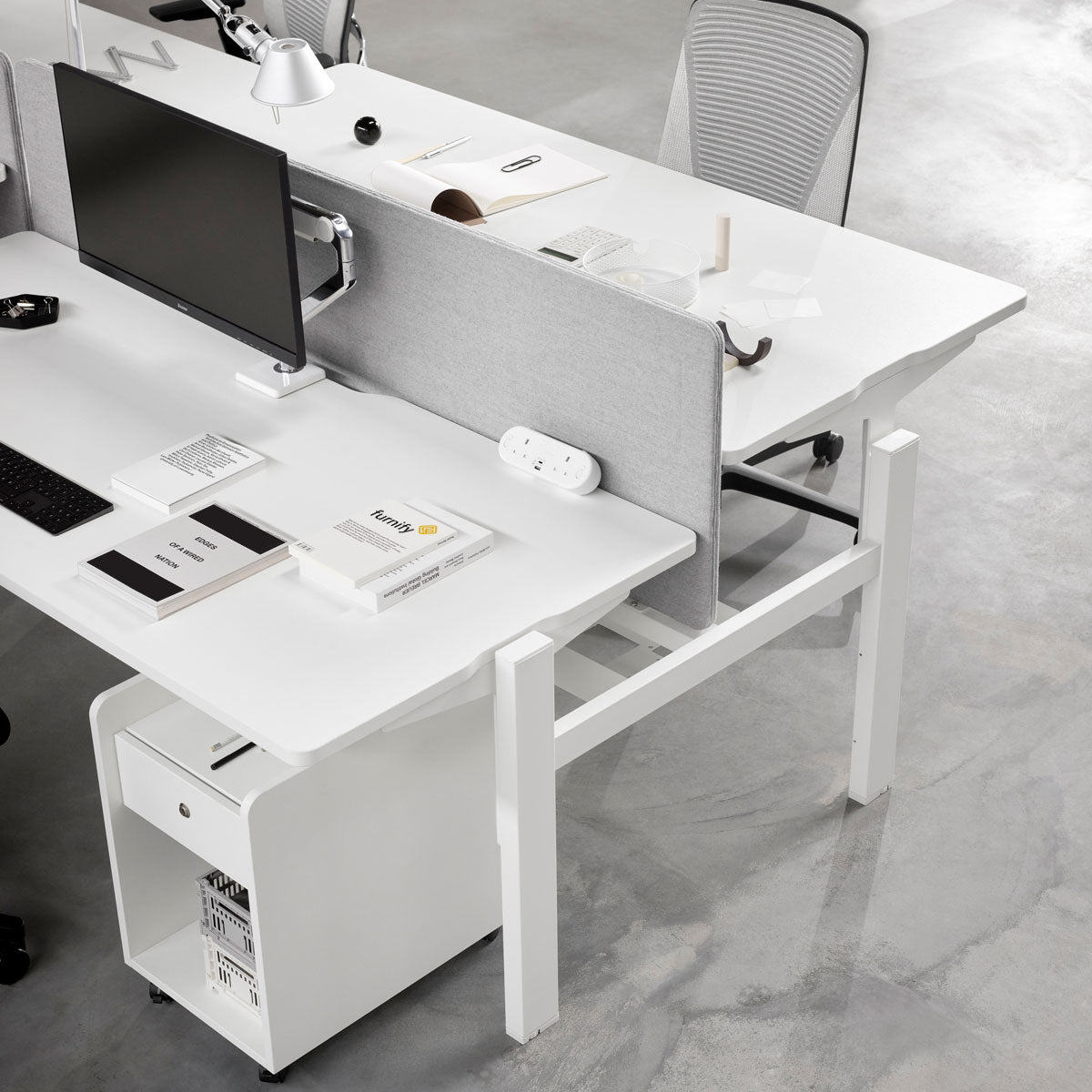 Workbase Sit-Stand Bench Desk