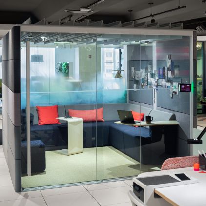 Air3 Meeting Pods
