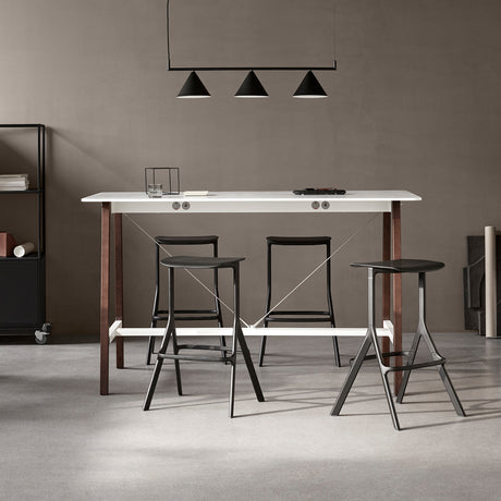 Silta High Table