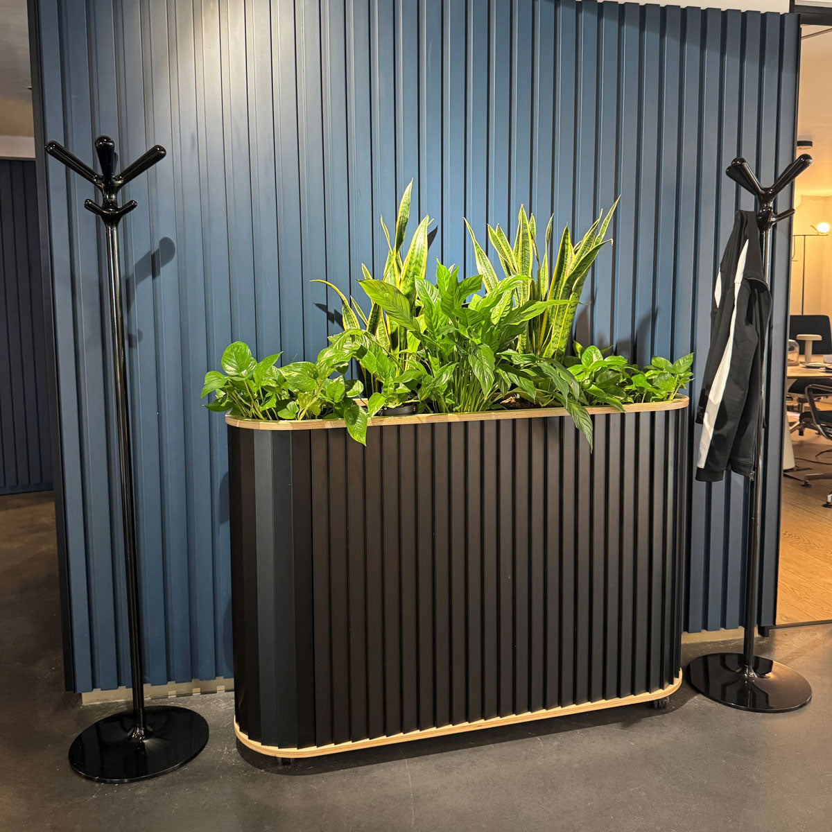 Furow Planter