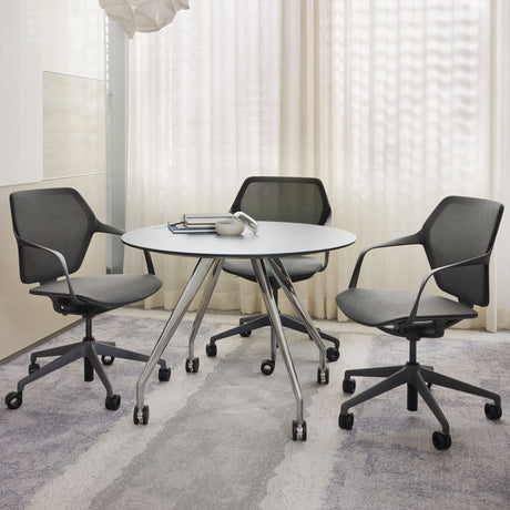 Ray Work Mesh Chairs