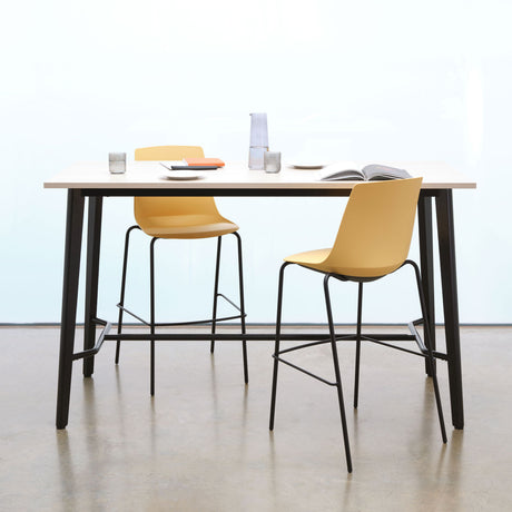 Clara High Table