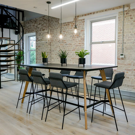 Hub High Table
