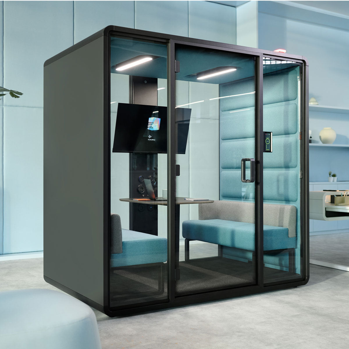 HushFree.M Acoustic Booth