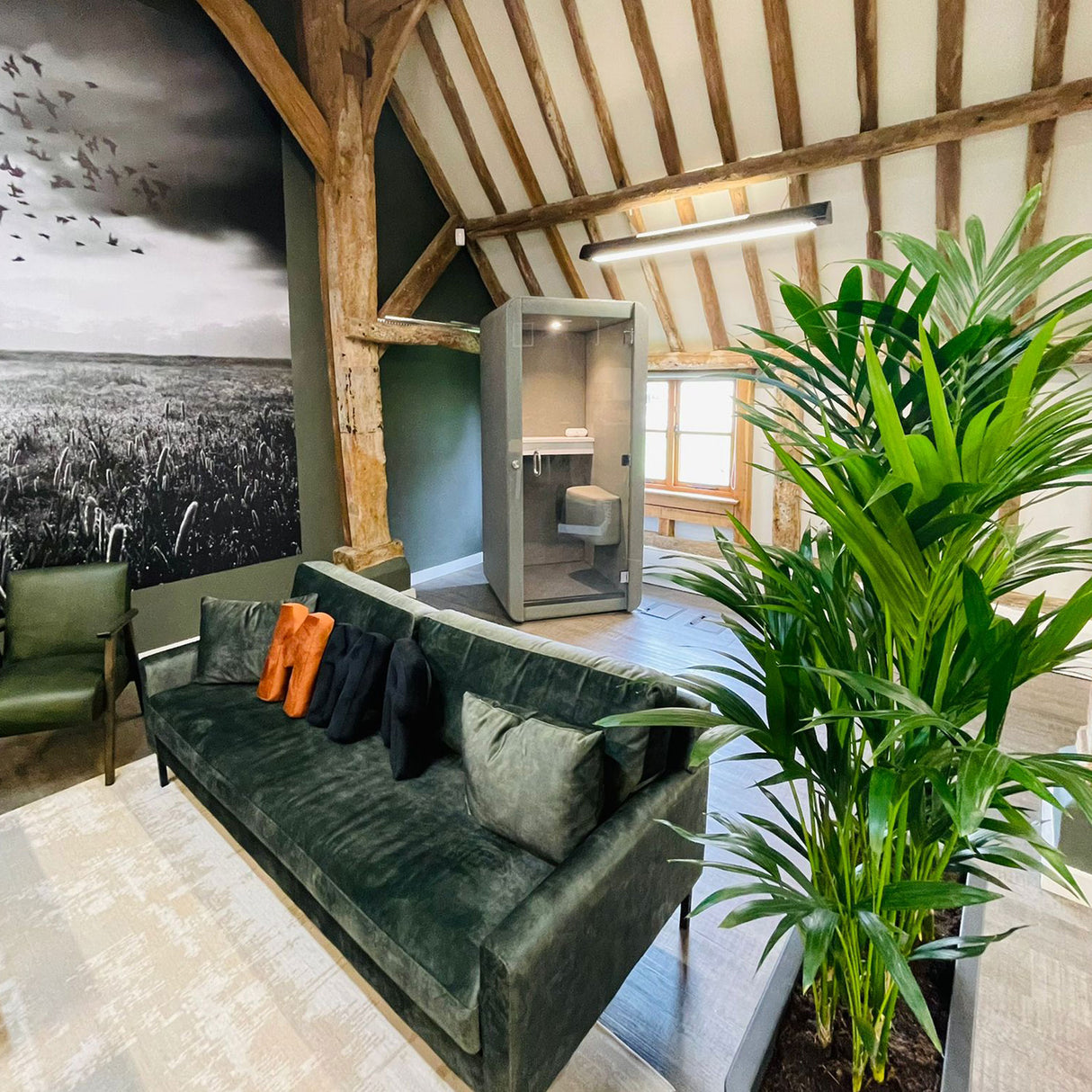 Penelope Phone Booth