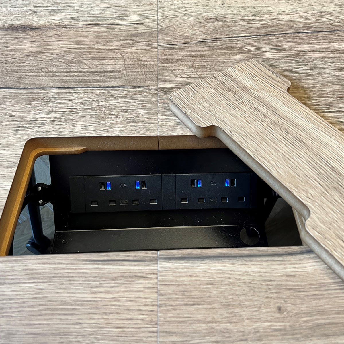 Jack Rable Jack Meeting Table: Perfect Solution for Your Meetings – Furnify