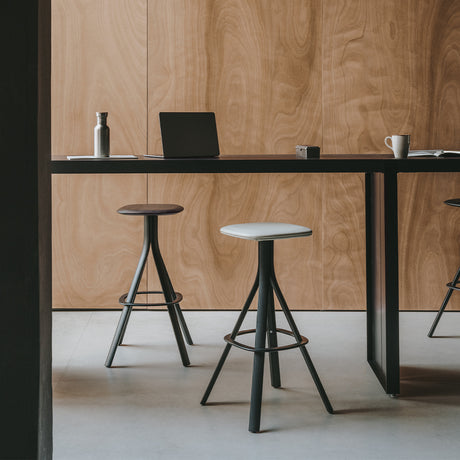 Lusto Stool