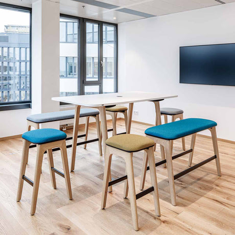 Levitate High Table