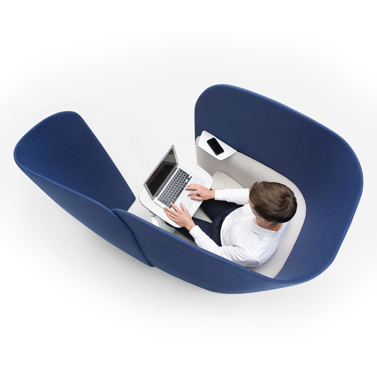 Mango Privacy Chair