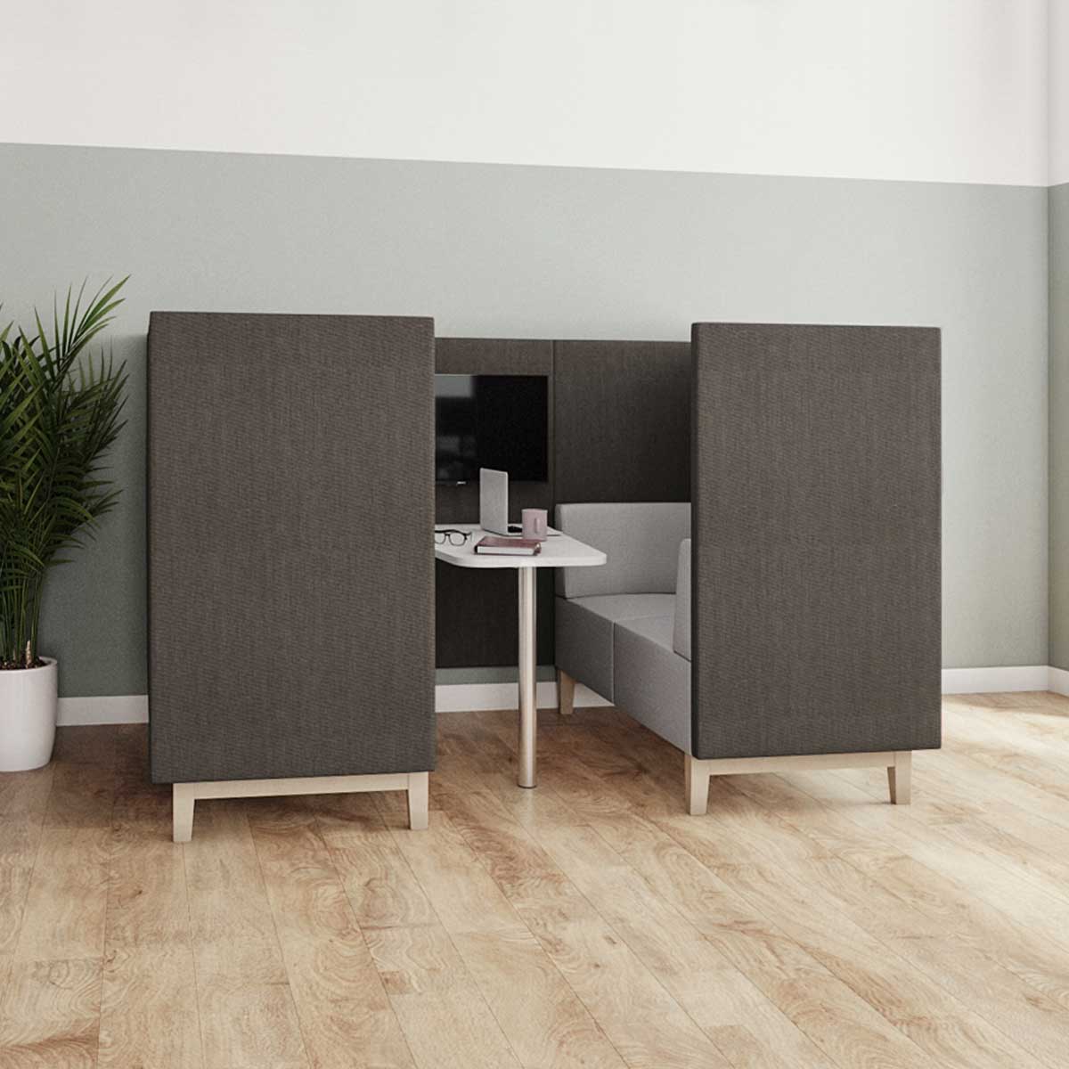 Fence Four-Seater Media Booth