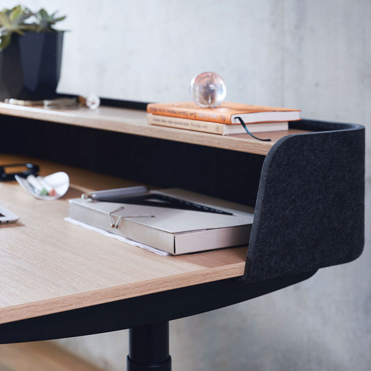 se:Desk Home Screen and Shelf