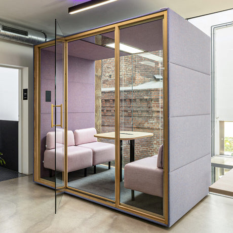 CHAT4 Meeting Pod
