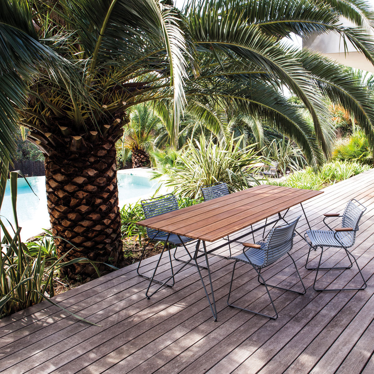 Sketch Outdoor Table